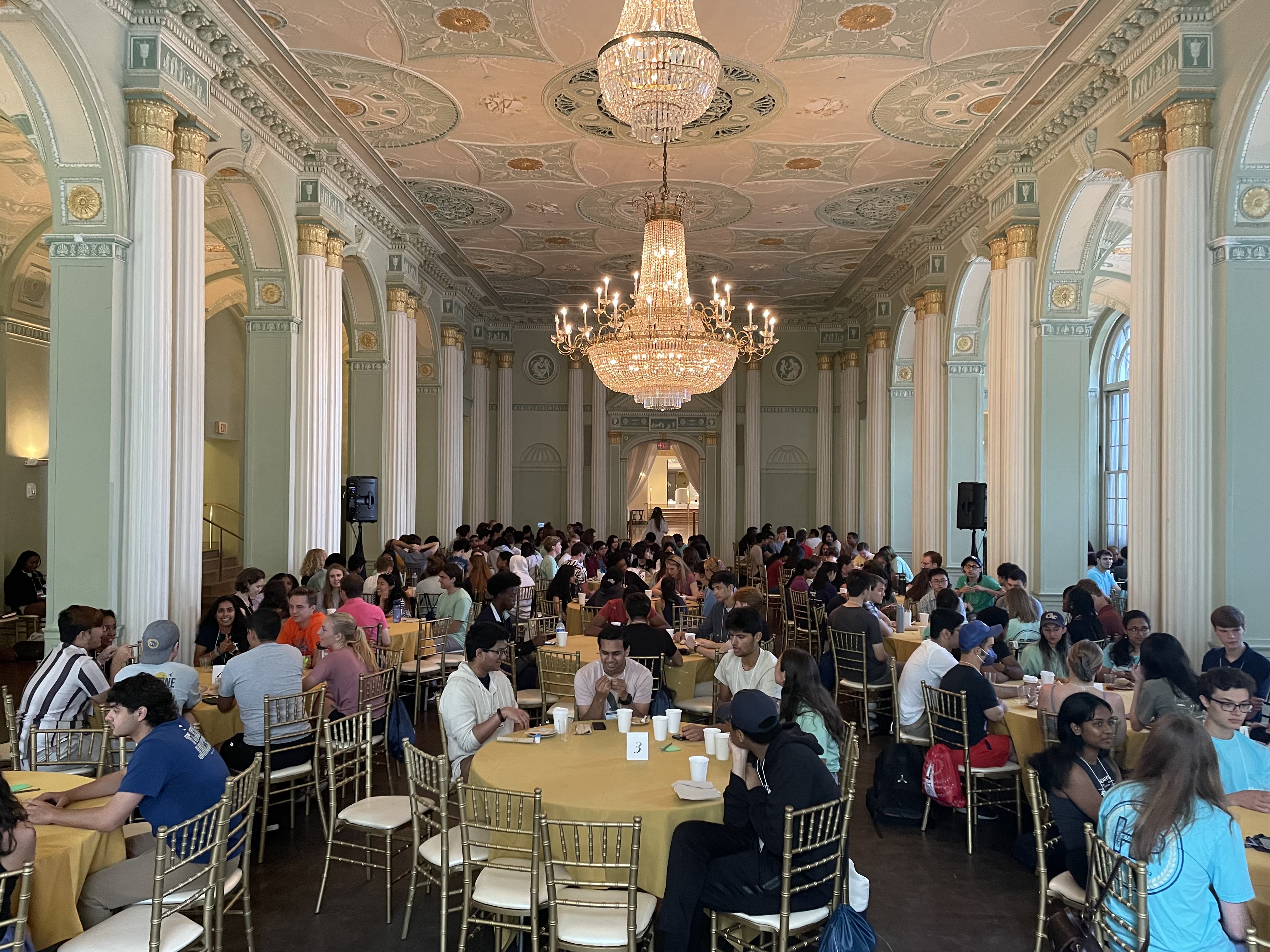 A picture of Honors Program students at the 2022 first-year student retreat.
A picture of Honors Program students at the 2022 first-year student retreat.